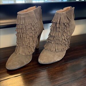 Fringe Suede Heeled Boots - Tan